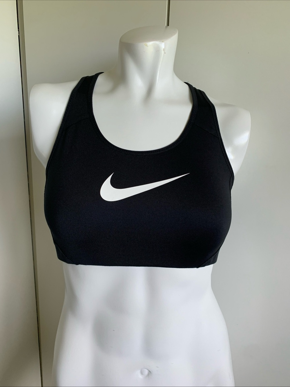 Nike size small wireless black pullover Racerback sports bra